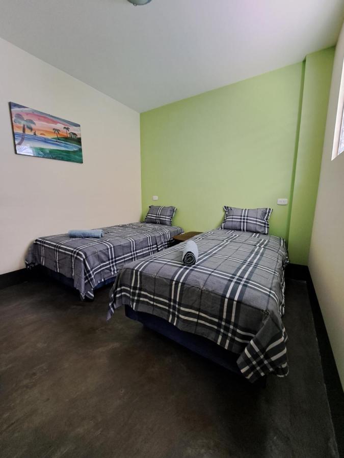Hostal Mochilas Granada Ngoại thất bức ảnh