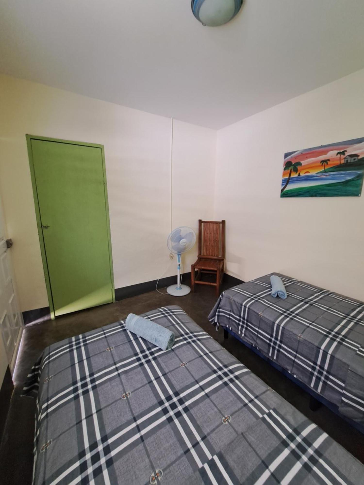 Hostal Mochilas Granada Phòng bức ảnh