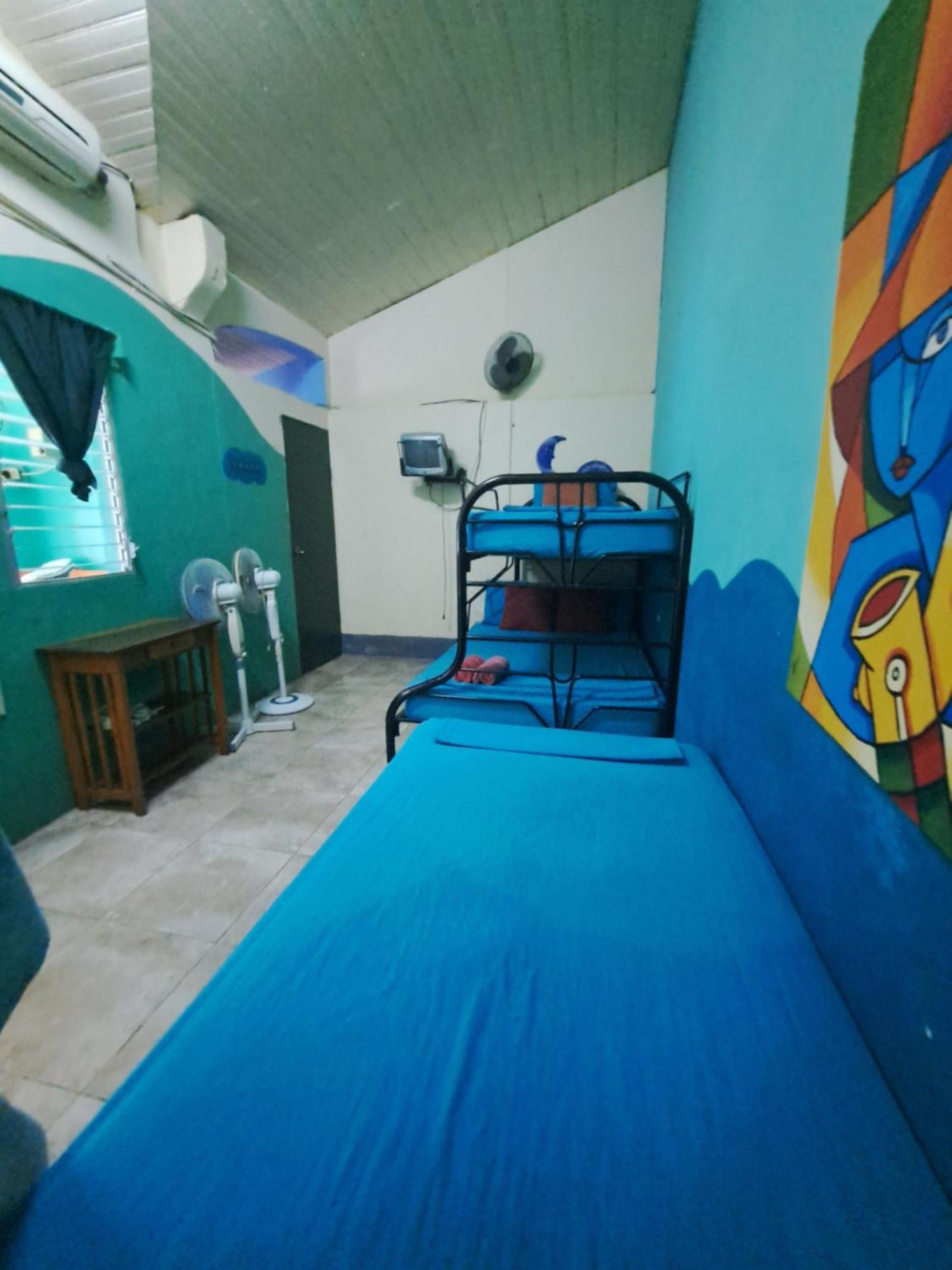 Hostal Mochilas Granada Phòng bức ảnh