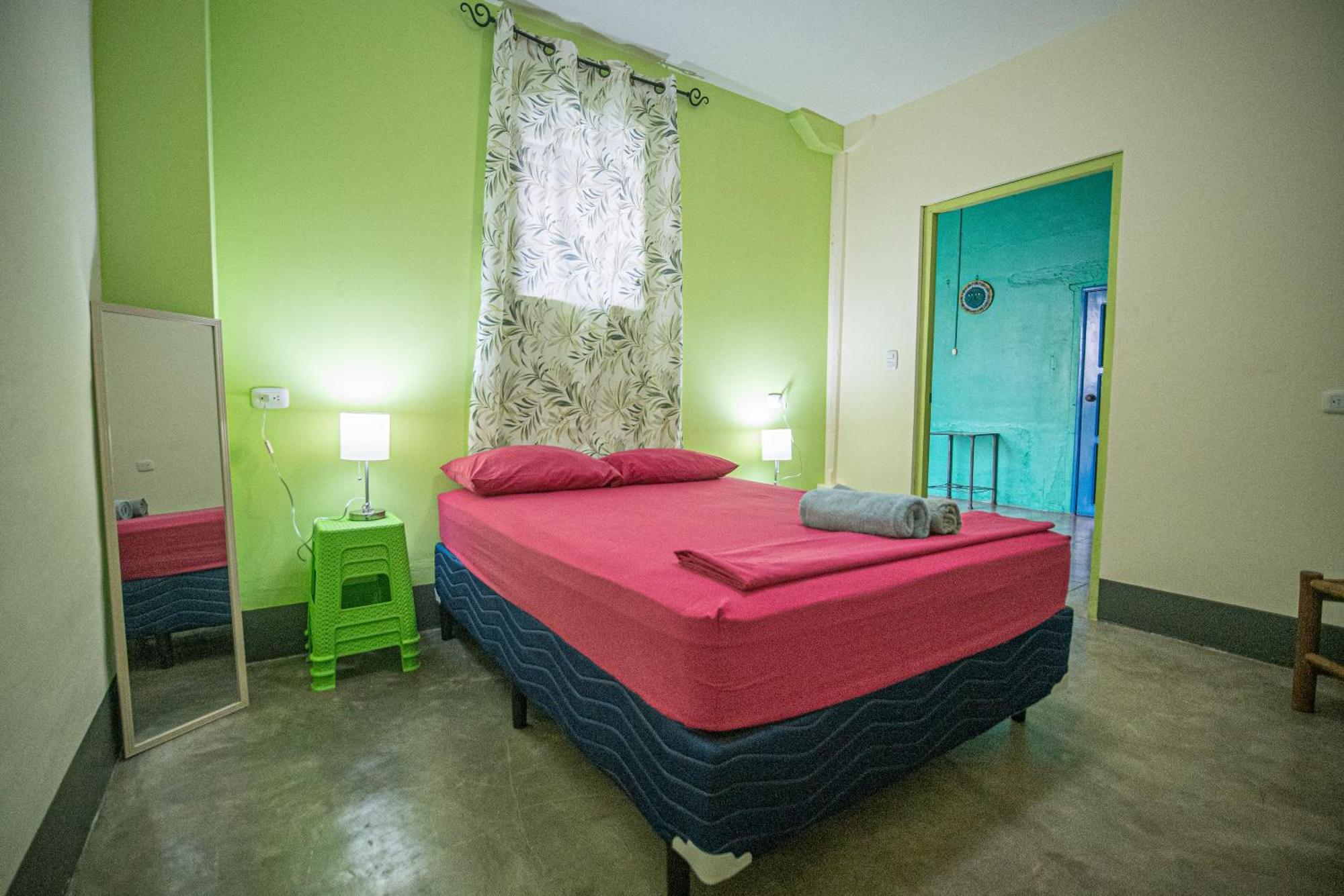 Hostal Mochilas Granada Phòng bức ảnh