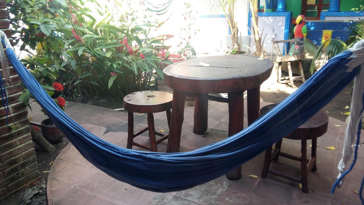 Hostal Mochilas Granada Ngoại thất bức ảnh