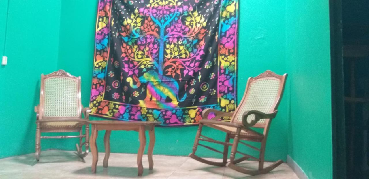 Hostal Mochilas Granada Ngoại thất bức ảnh
